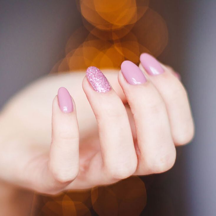 Fresh pink nails